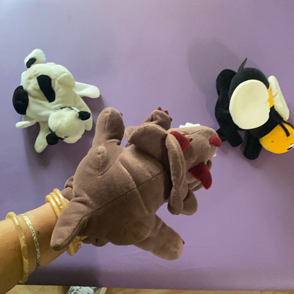 3 hand puppets